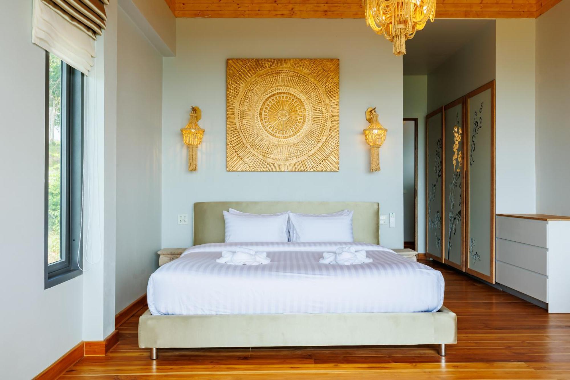 วิลล่า 5br Luxury Prime Location