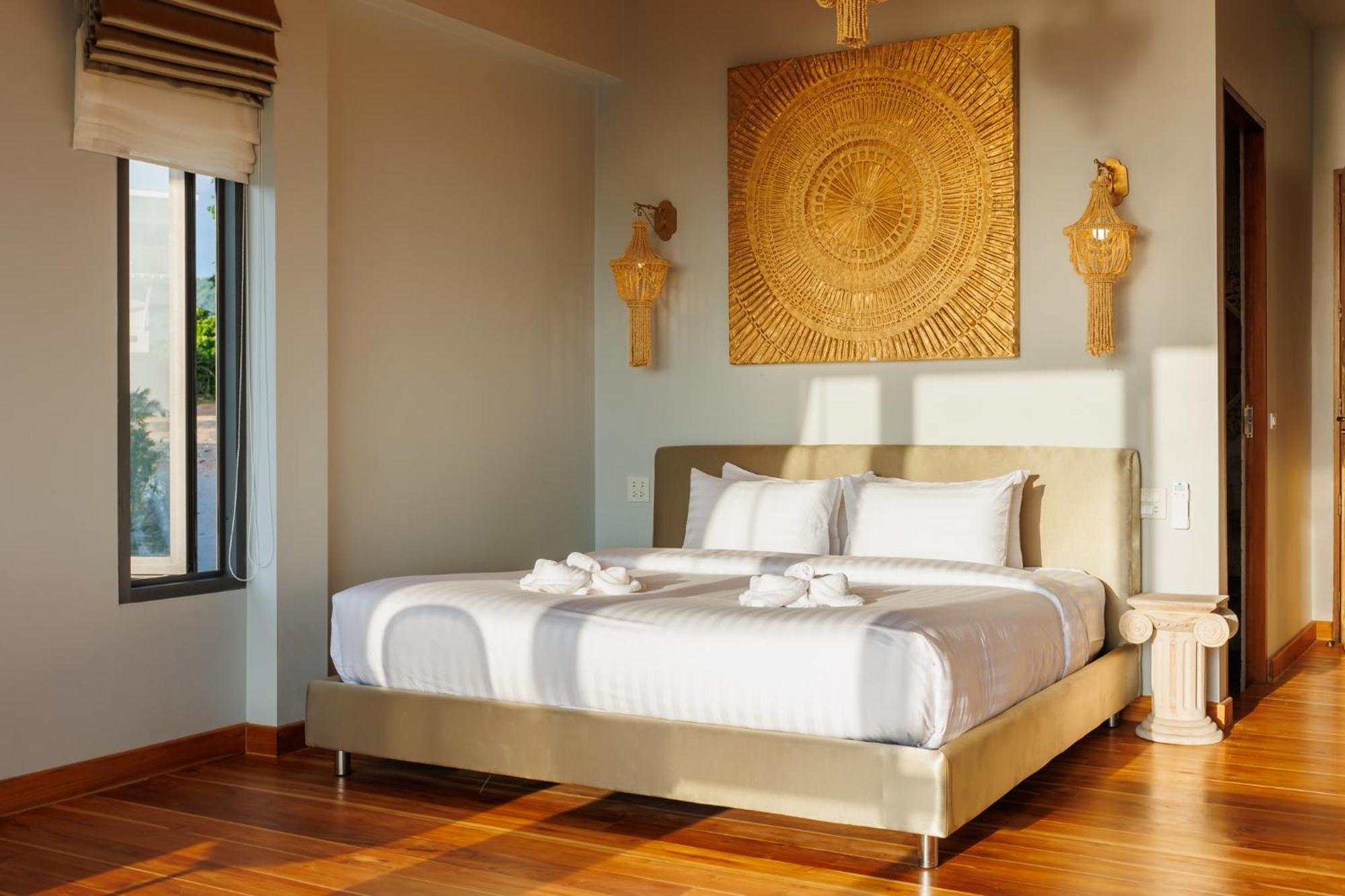 วิลล่า 5br Luxury Prime Location *